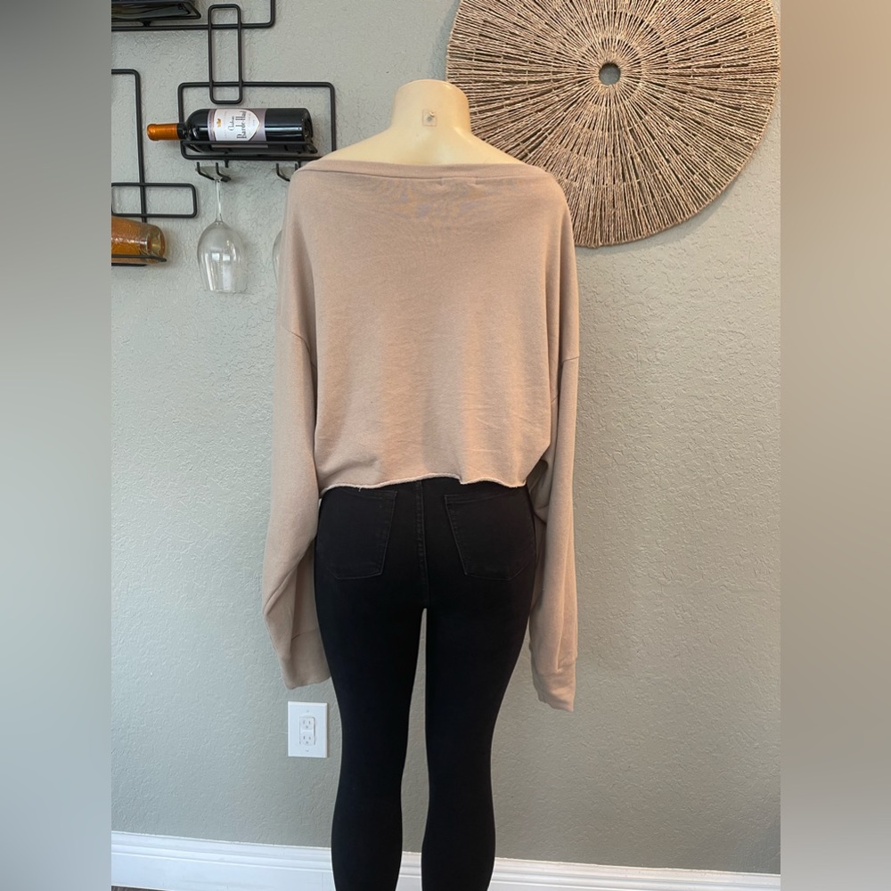 Taupe cropped Sweater